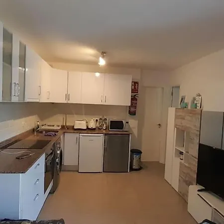 Apartment Avec Piscine Puerta Del Sol